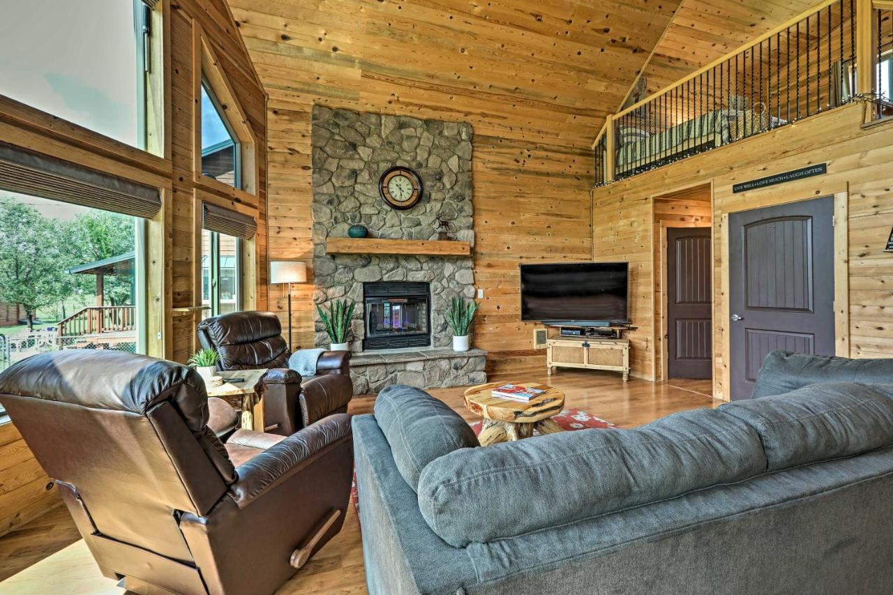 Woodsy Pinetop Oasis, 11 Mi To Rainbow Lake! Bagian luar foto