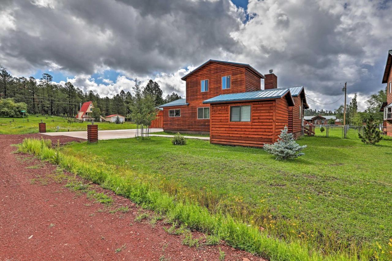 Woodsy Pinetop Oasis, 11 Mi To Rainbow Lake! Bagian luar foto