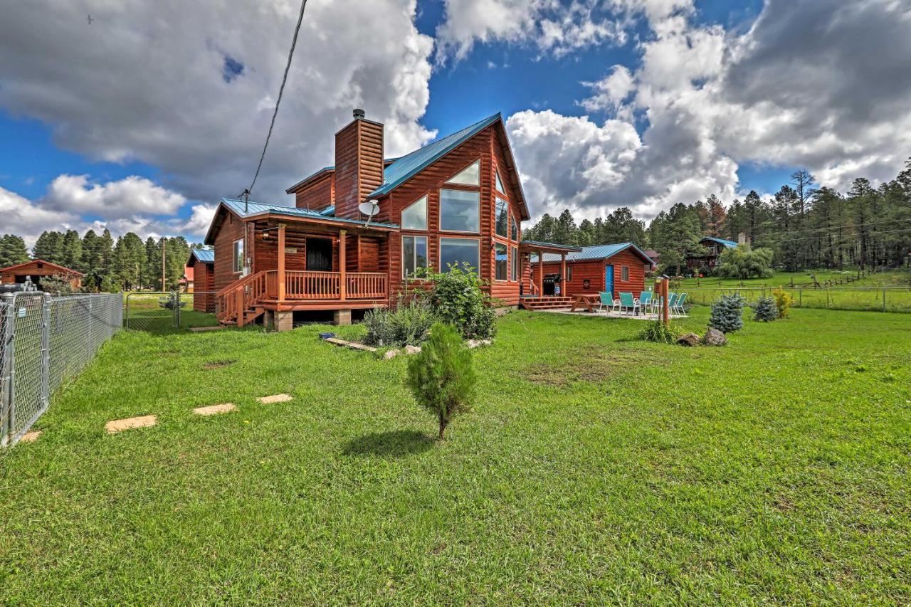 Woodsy Pinetop Oasis, 11 Mi To Rainbow Lake! Bagian luar foto